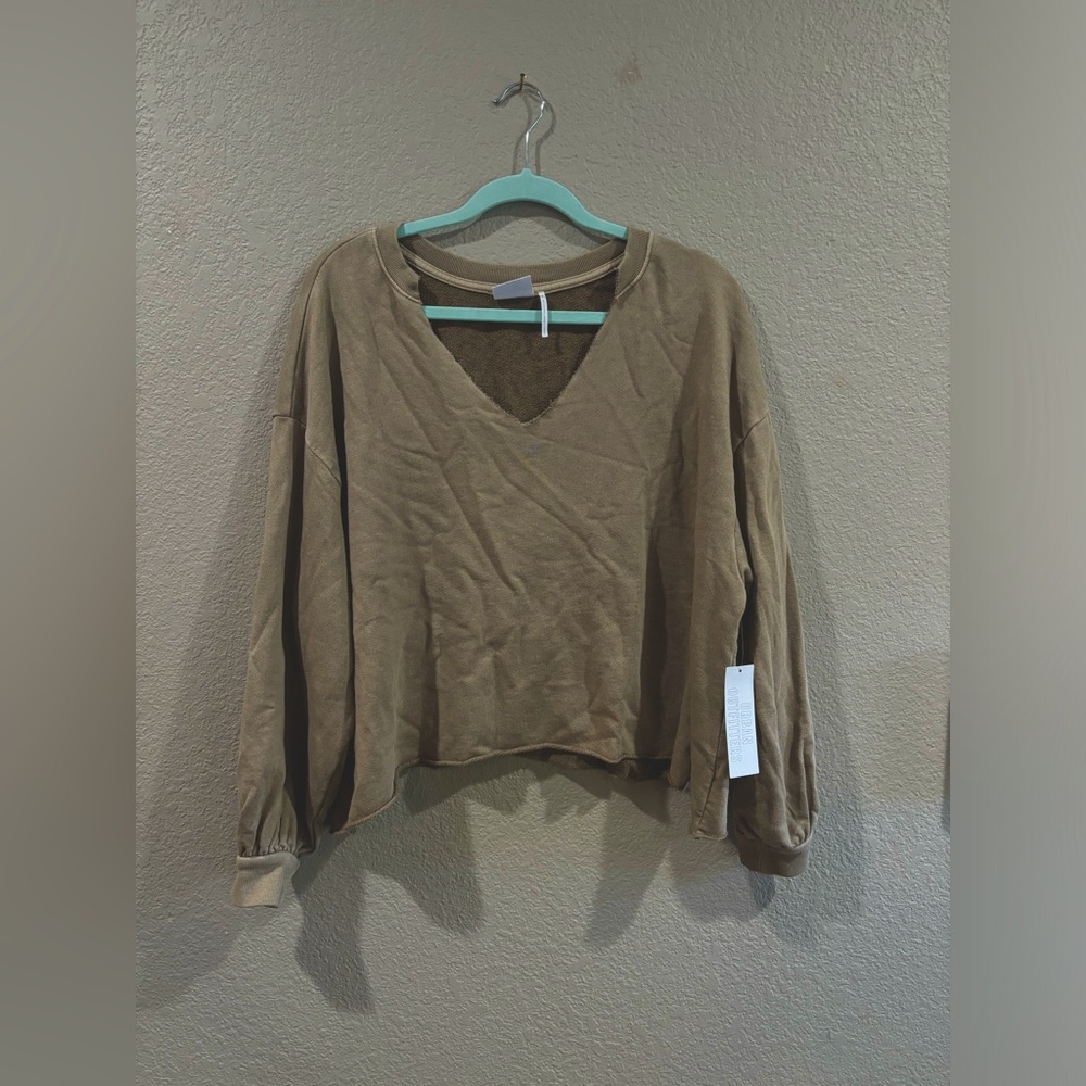 Urban Outfitters sweatshirt. Size S. Brown/Tan color